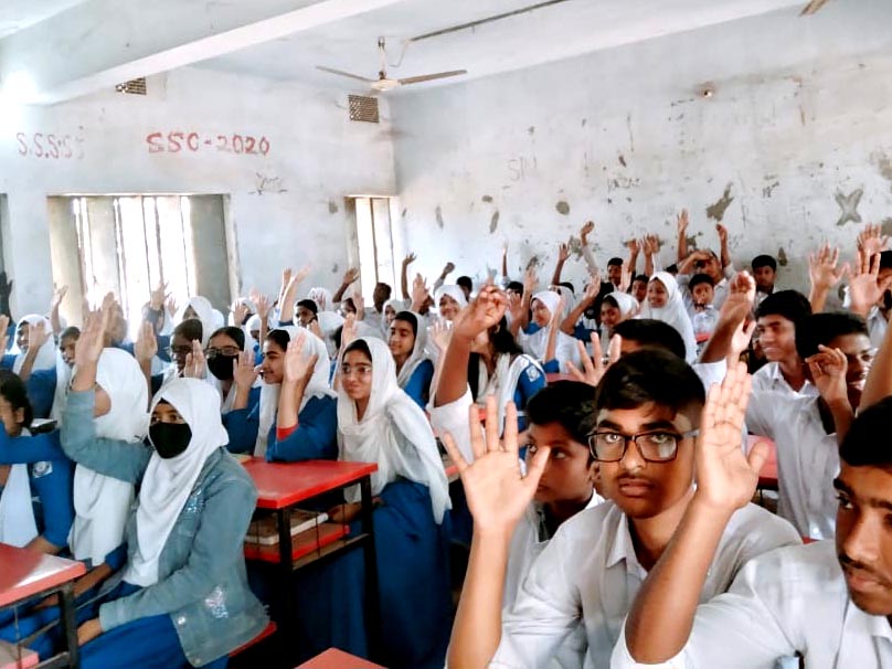Science Clubs Reformation: Cultivating Future Innovators in Schools